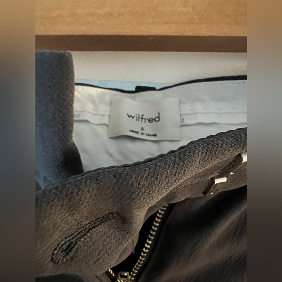 Wilfred Carrot Pants - Elegant Charcoal - Picture 3 of 3